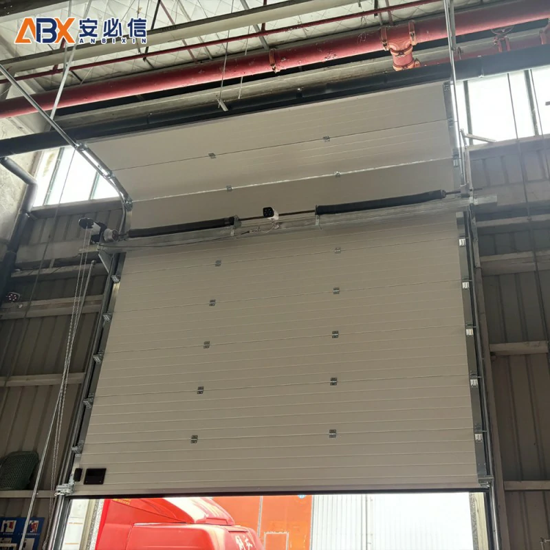 吉安翻板滑升门
